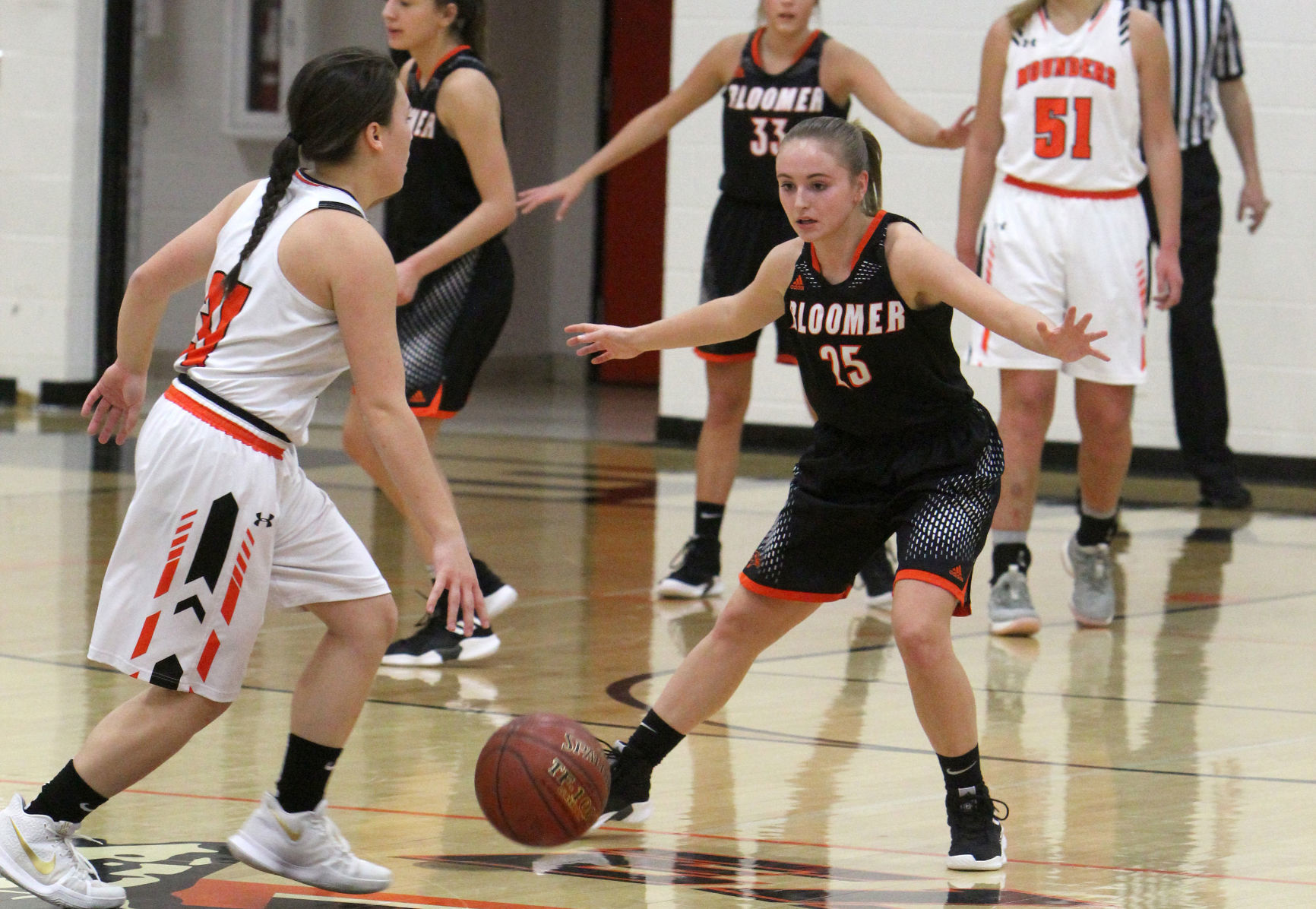 Bloomer at Elk Mound girls basketball 11-20-18